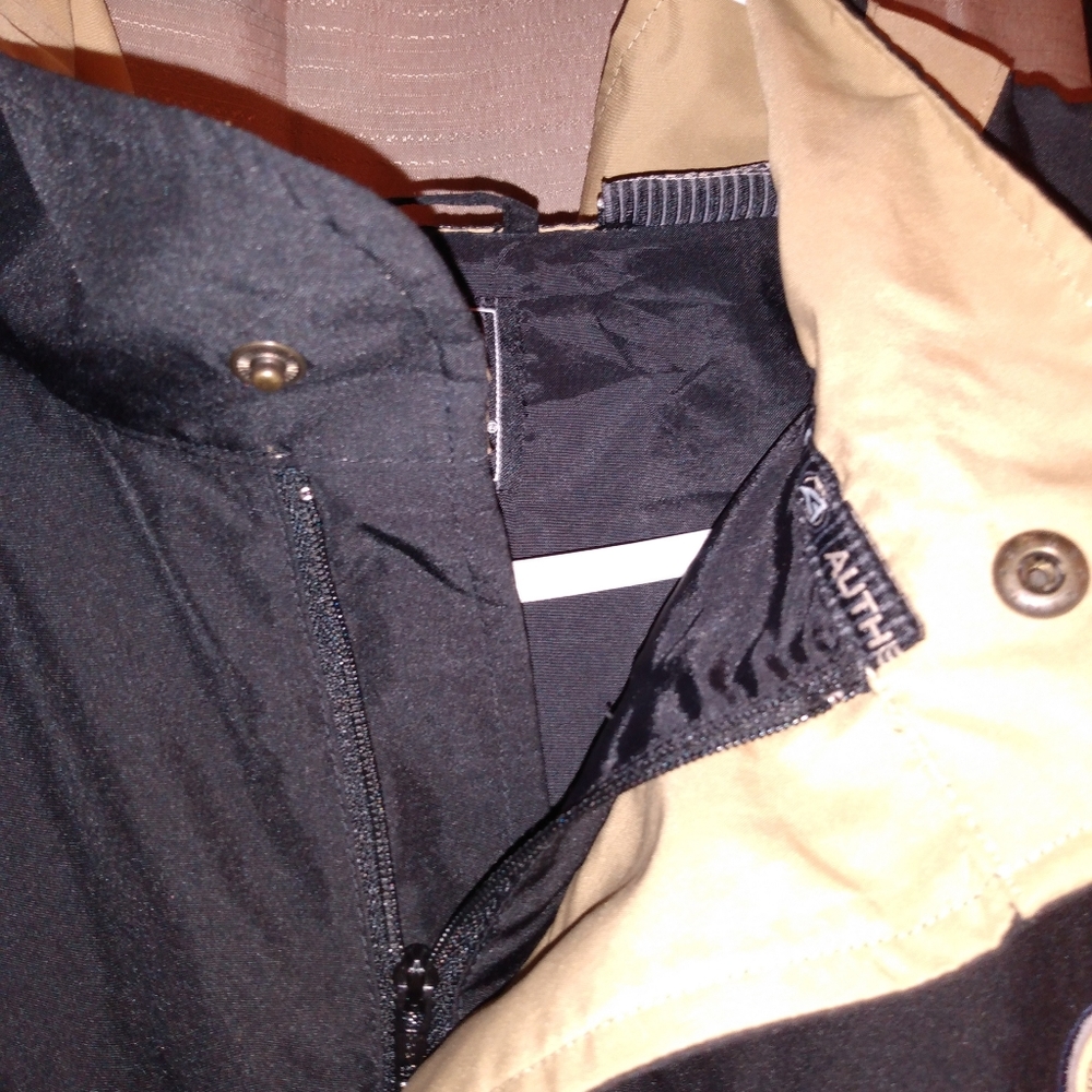 Golf Jacket - Picture 3 of 8